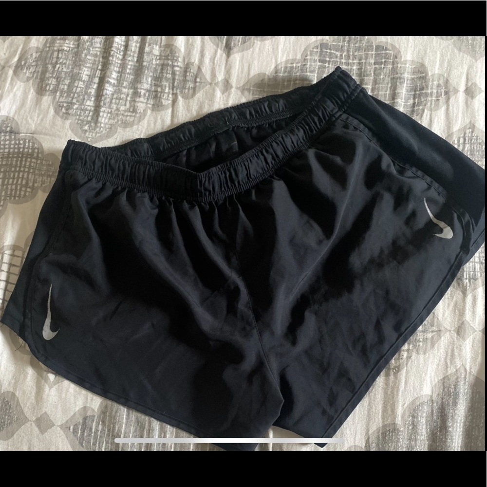 Women’s Black Nike dri-fit shorts size XL